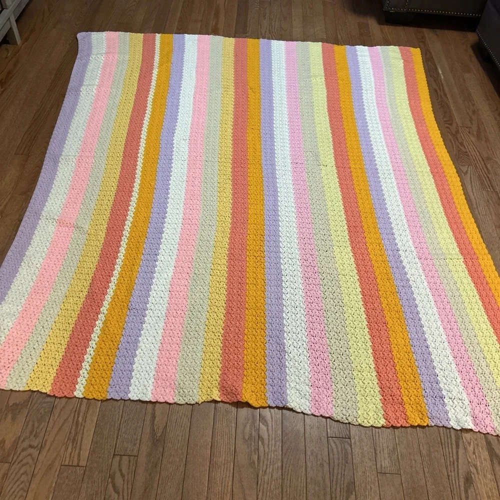Handmade Multi Colored Striped Afghan Throw Blanket Scallop Edge Granny 72